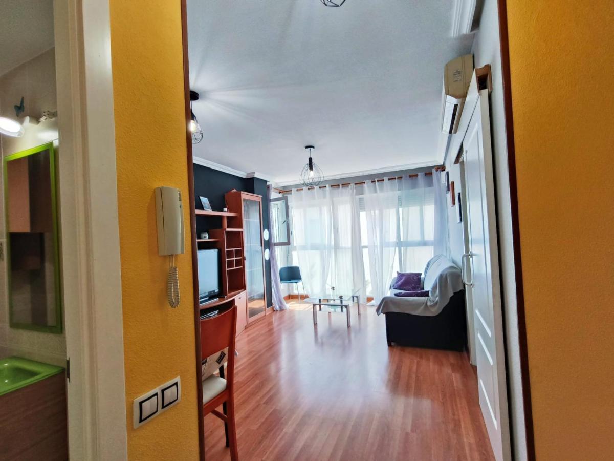 Stunning Two Level Apartment In Benidorm Villa Marina Exterior photo