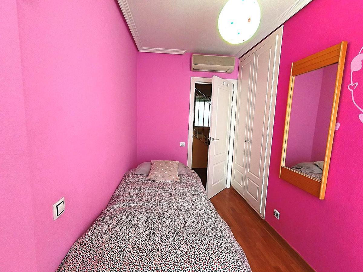 Stunning Two Level Apartment In Benidorm Villa Marina Exterior photo